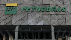 Petrobras deve abrir 1.100 vagas com&hellip;