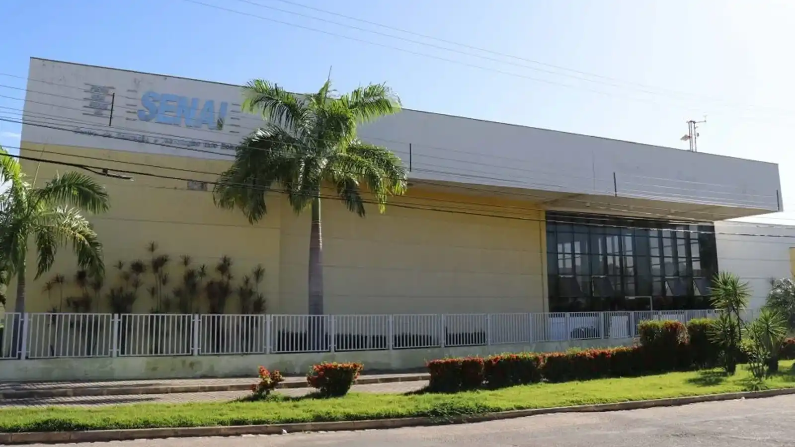 SENAI abre 15 mil vagas em cursos técnicos com auxílio de R$ 700; saiba como se inscrever