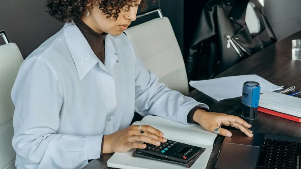 Curso gratuito de Assistente Financeiro do Senac em Barbacena